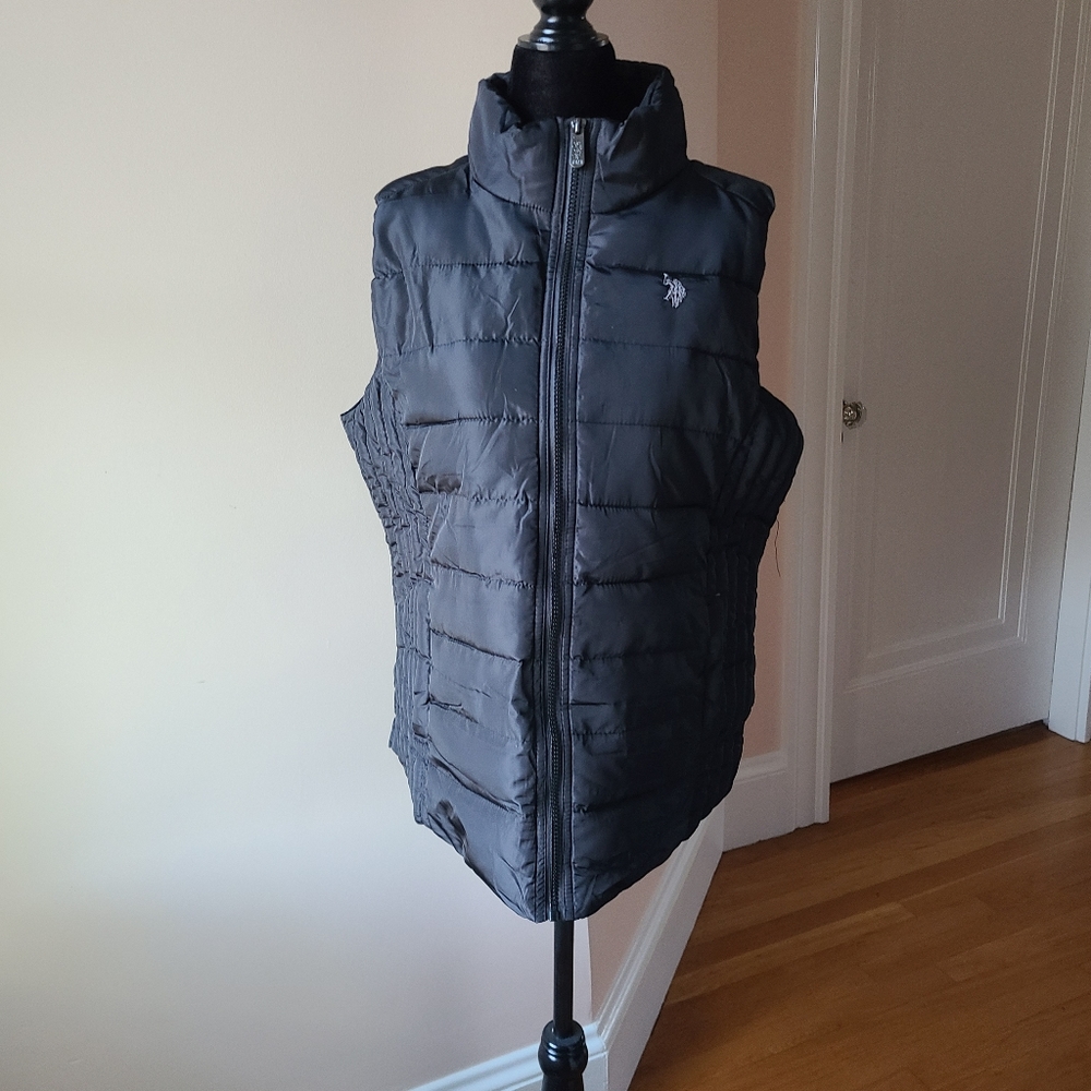U.S Polo ASSN Women's Cozy Fur Lined Vest - Picture 2 of 14